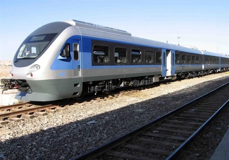 توافق ایران و ترکمنستان برای راه‌اندازی قطار مسافری