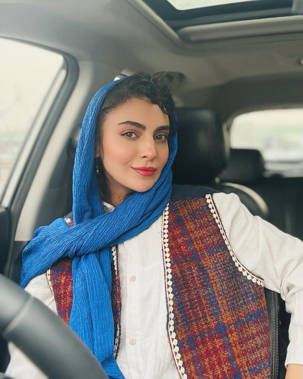 استایل بهاری ساده مرضیه سریال بچه مهندس