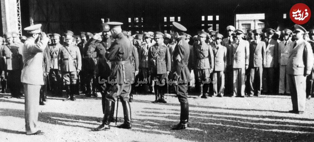 بازدید رضاخان و محمدرضا پهلوی از کارخانه هواپیماسازی شهباز +عکس