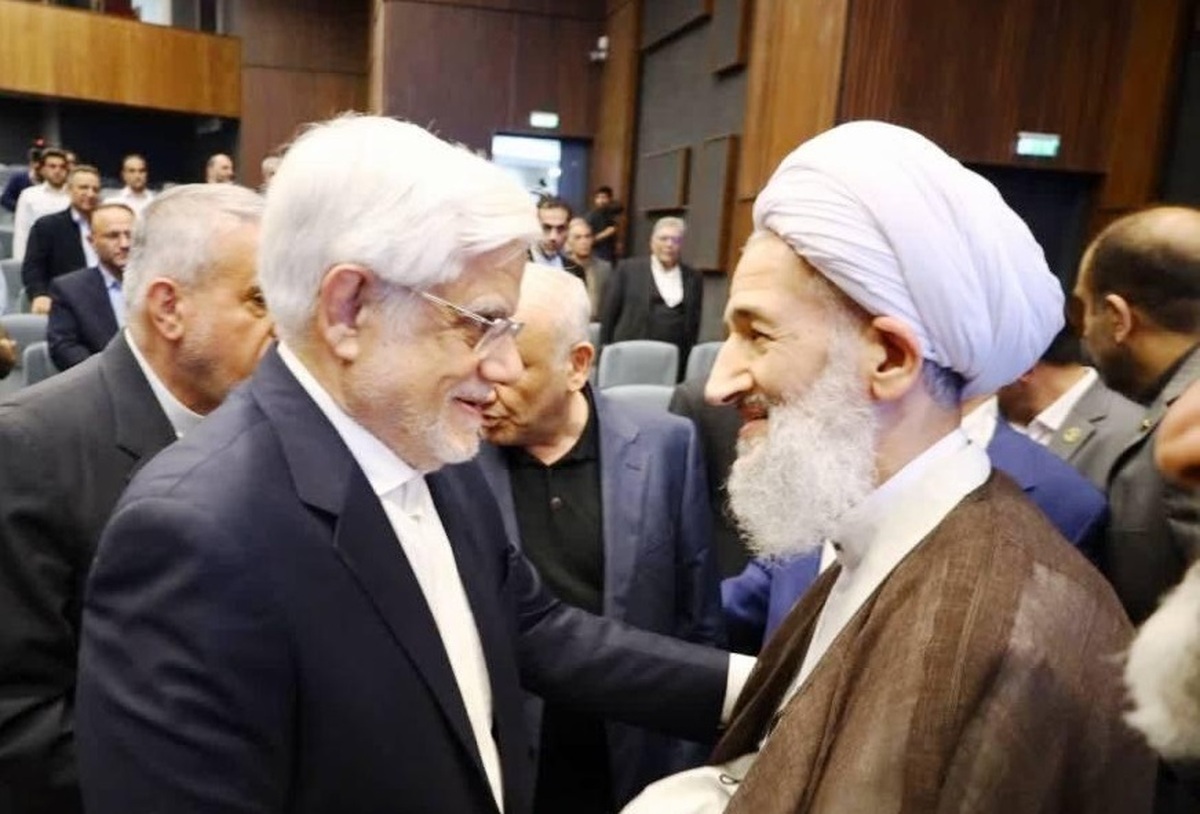 همسر و پسر عارف در نشست معاون پزشکیان با فعالان اقتصادی مازندران +عکس