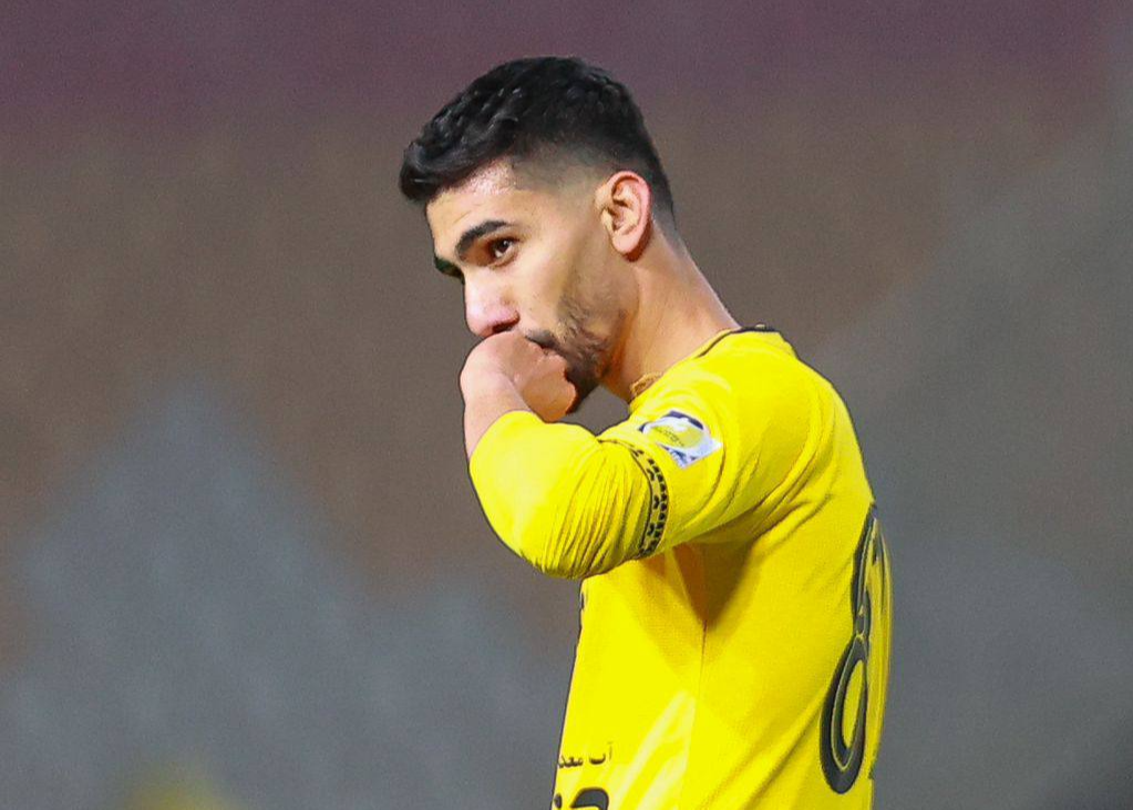 استوری عجیب همسر رضا شکاری؛ حالم از تماشای فوتبال ایران بهم می‌خورد! +عکس