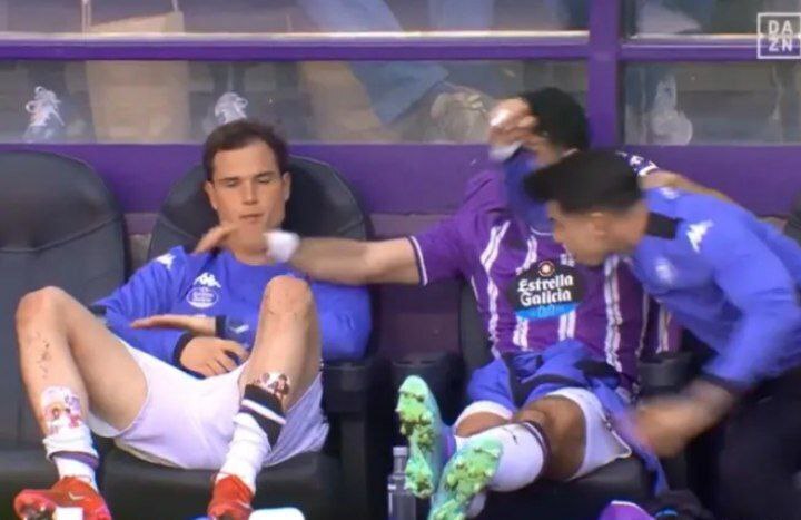 درگیری فیزیکی دو بازیکن روی نیمکت تیم لالیگایی!