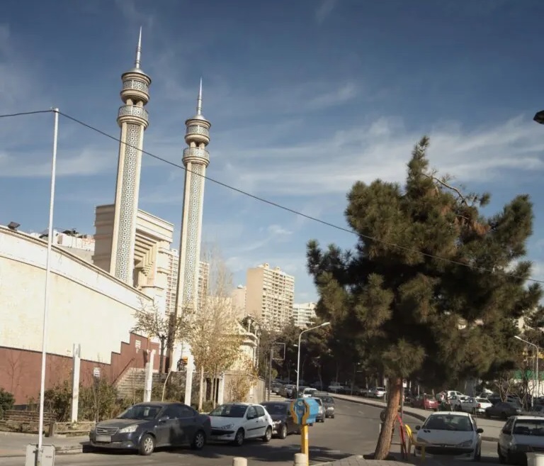 رهن و اجاره در محله مذهبی‌نشین‌ها؛ از استخر تا حسینیه اختصاصی!