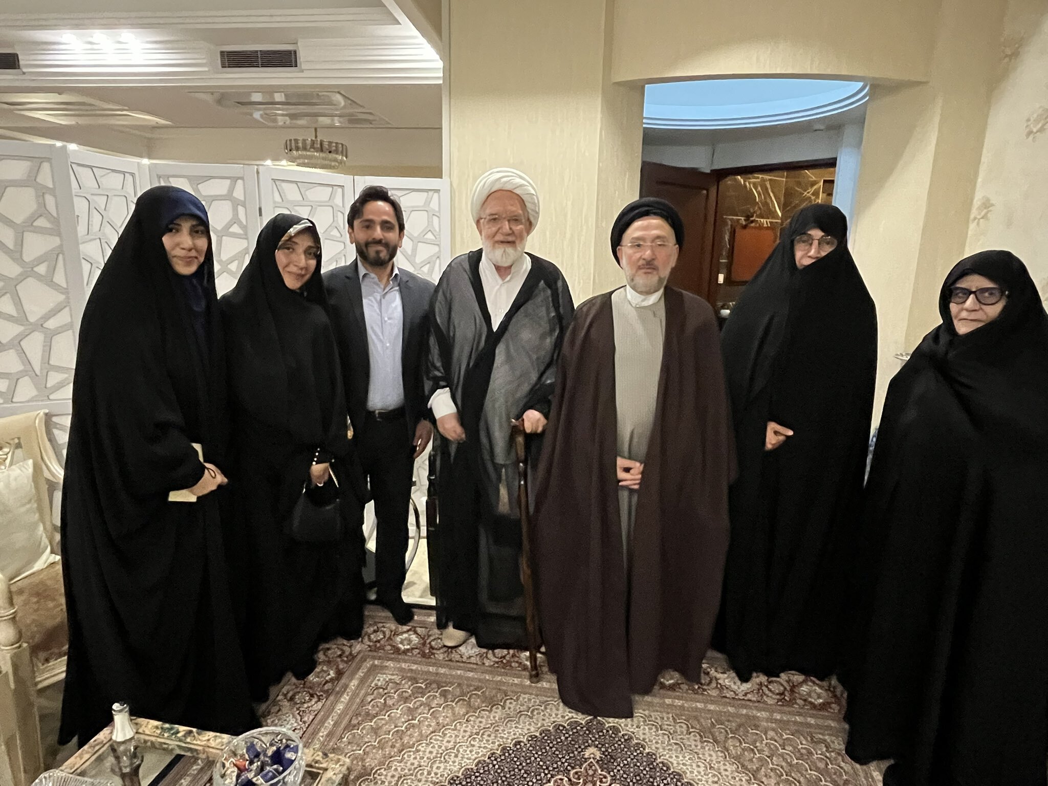 توئیت محمدعلی ابطحی از دیدار با مهدی کروبی +عکس