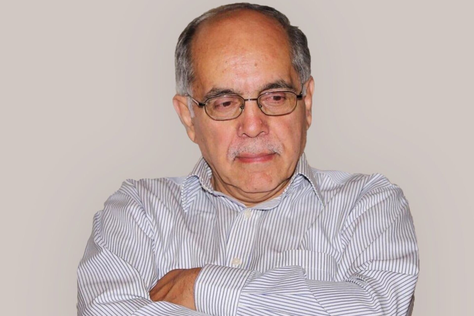 توصیه یک دیپلمات پیشین به مذاکرهکنندگان ایرانی؛ ایستادگی مقابل اشخاص پرنفوذ اما متوهم | دیپلماسی پنهان با ترامپ معنا ندارد توصیه یک دیپلمات پیشین به مذاکرهکنندگان ایرانی؛ ایستادگی مقابل اشخاص پرنفوذ اما متوهم | دیپلماسی پنهان با ترامپ معنا ندارد