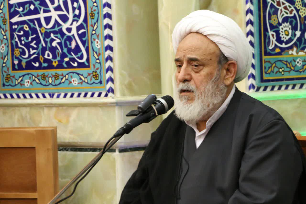 شیخ انصاریان: با این وضع گرانی‌ها خجالت می‌کشم برای مردم سخنرانی کنم