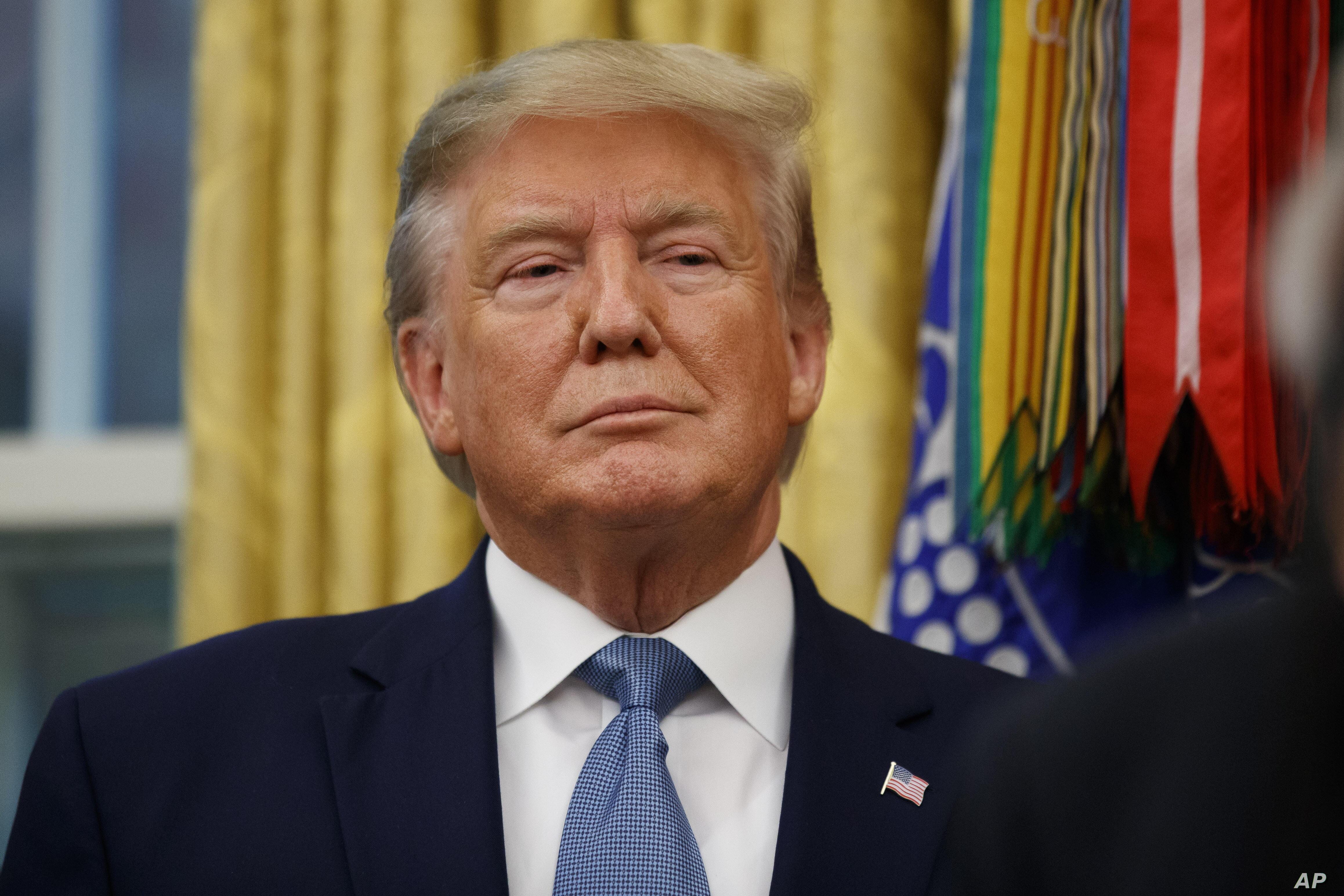 مجوزهای امنیتی بایدن و هریس به دستور ترامپ لغو شد