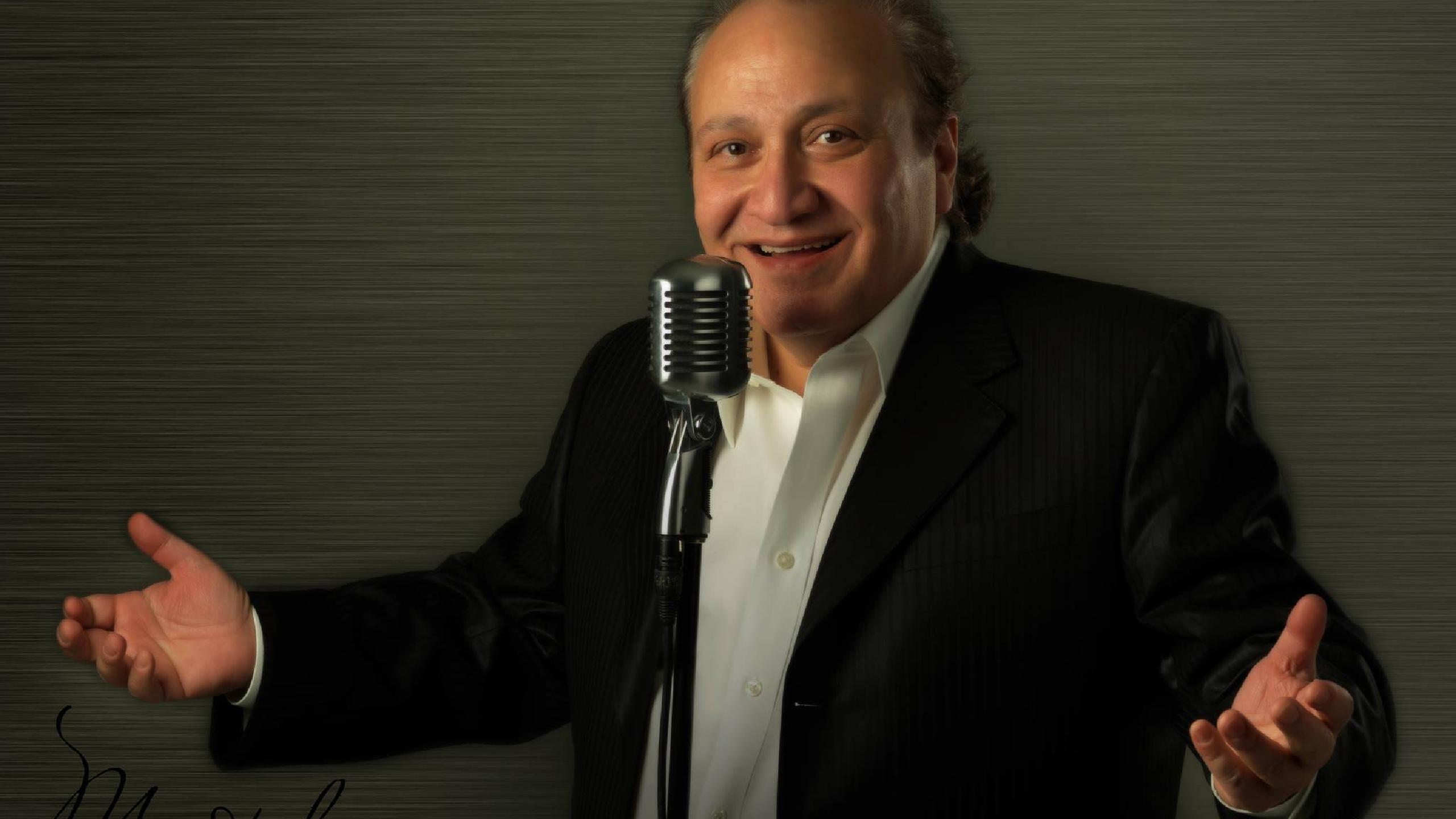 تصویری جالب از جوانی مارتیک به همراه فرندزش +عکس