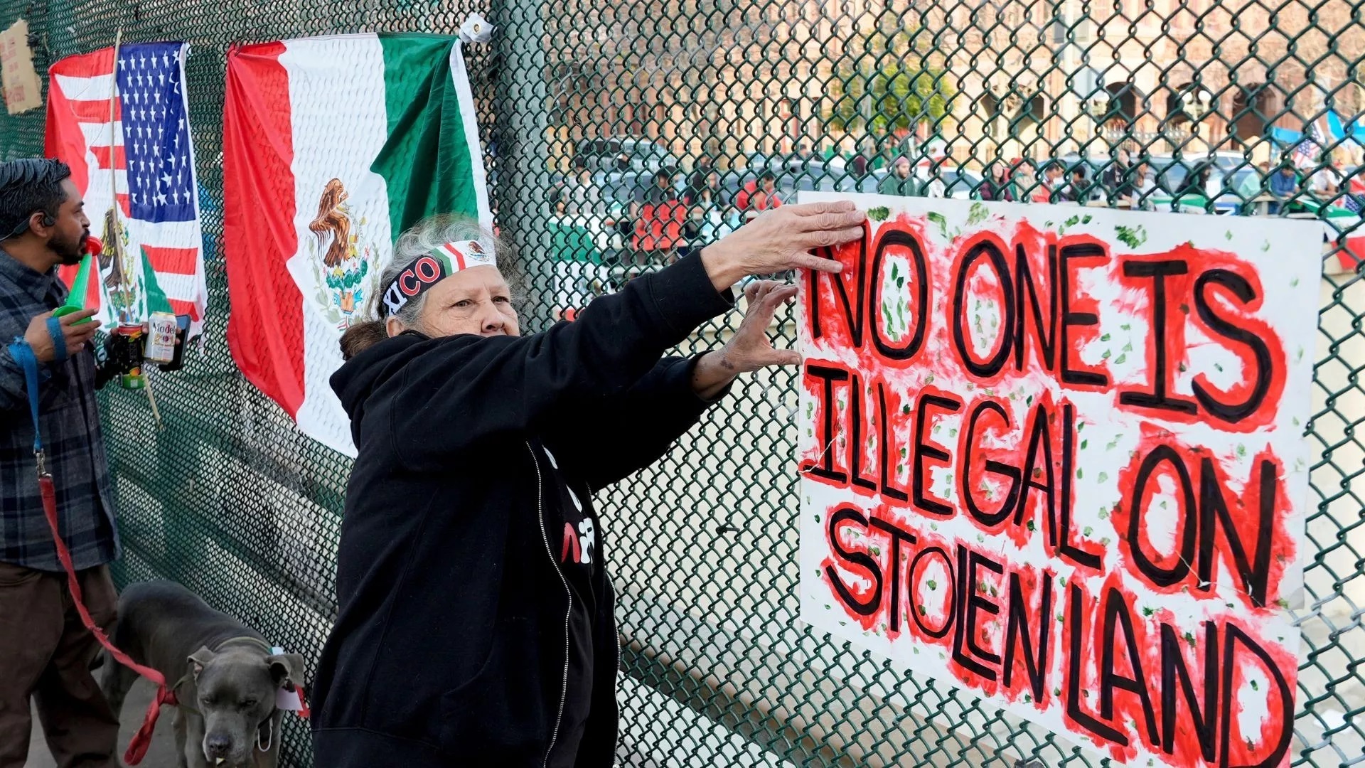 لغو اقامت قانونی ۵۰۰ هزار مهاجر در آمریکا لغو اقامت قانونی ۵۰۰ هزار مهاجر در آمریکا