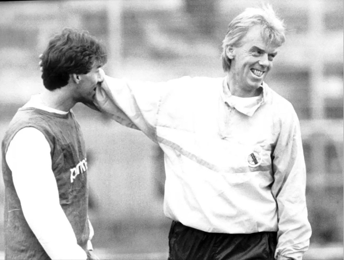 لئو بین‌هاکر در سن ۸۲ سالگی درگذشت