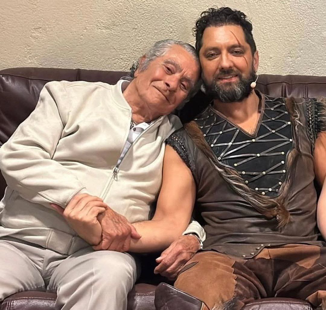 تصویری جالب از دیدار بهروز وثوقی و بهرام رادان +عکس