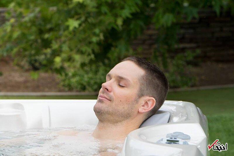 دوش آب گرم یا حمام یخ؟ کدام‌یک واقعاً به بازیابی عضلات کمک می‌کند