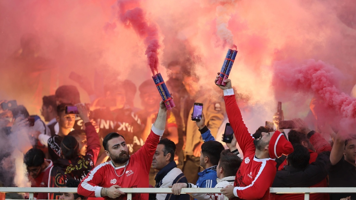 پزشکیان طرفدار تراکتور است؟