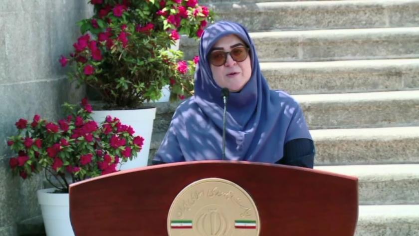 سخنگوی دولت: انتخاب وزیر اقتصاد را به مذاکرات گره نزنید