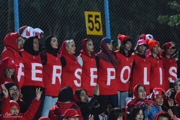 ببینید| شعار تند هواداران تیم پرسپولیس علیه مدیریت باشگاه