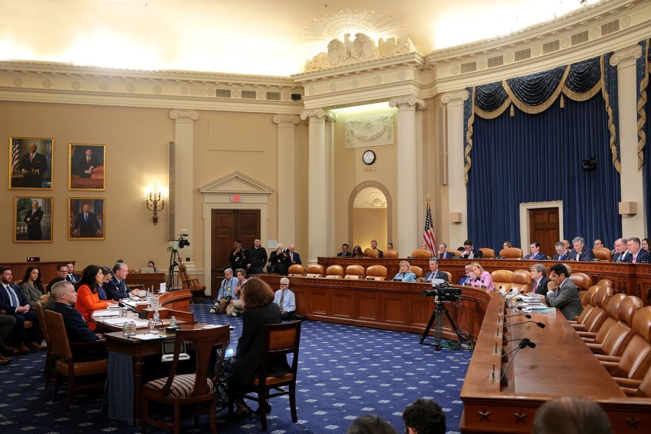 کاخ سفید: اطلاعات منتشر شده در سیگنال درباره طرح‌های جنگی یمن نبود