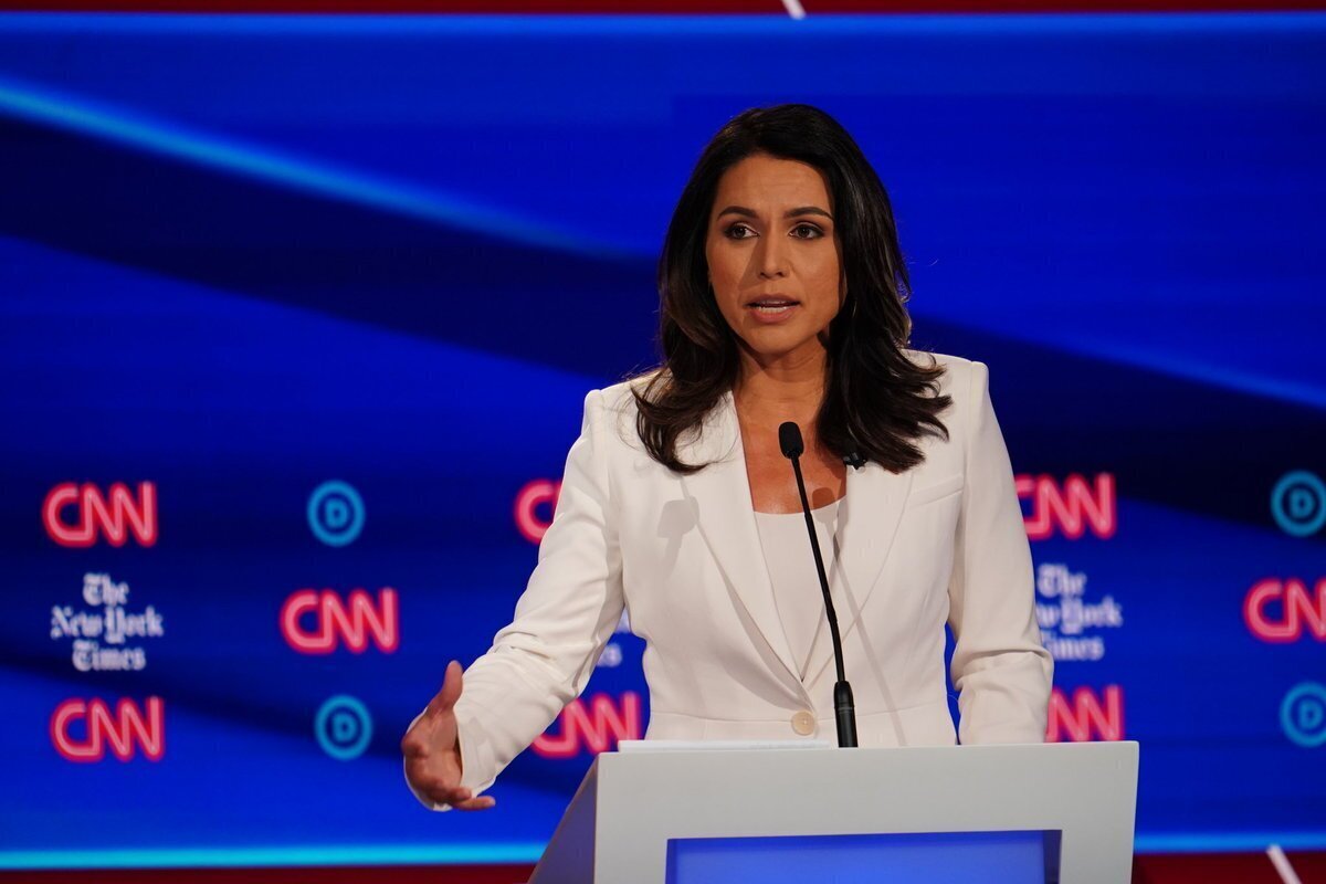 مدیر اطلاعات ملی آمریکا: روسیه متکی به پهپاد‌های ایران است