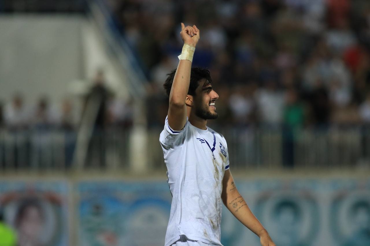 جنگ استقلال و پرسپولیس برای جذب مهاجم ملوان به کجا رسید؟ جنگ استقلال و پرسپولیس برای جذب مهاجم ملوان به کجا رسید؟