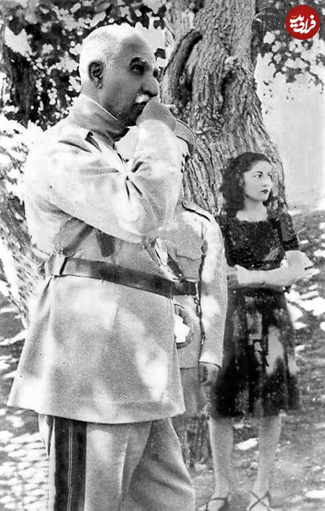 رضاخان و عروسش فوزیه در اواخر دهه ۱۳۲۰ +عکس