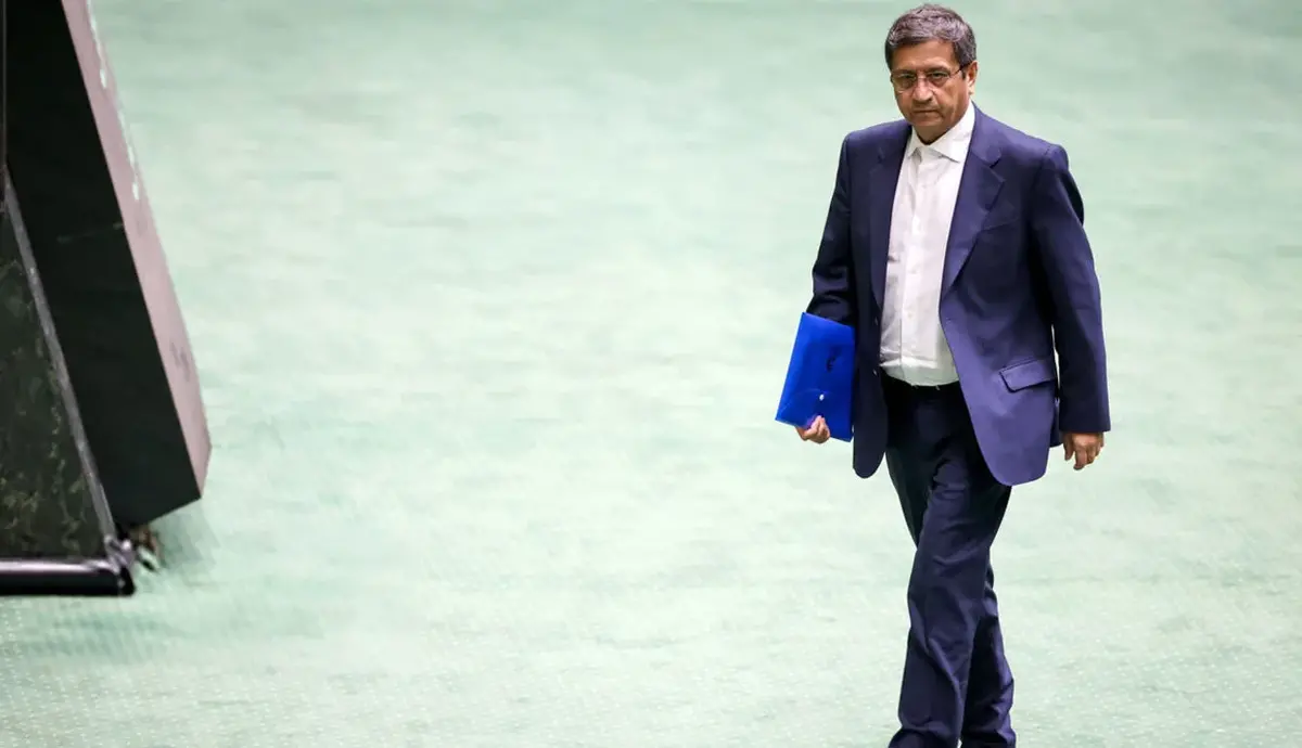 رأی اعتماد دولت به همتی برای ریاست بانک مرکزی