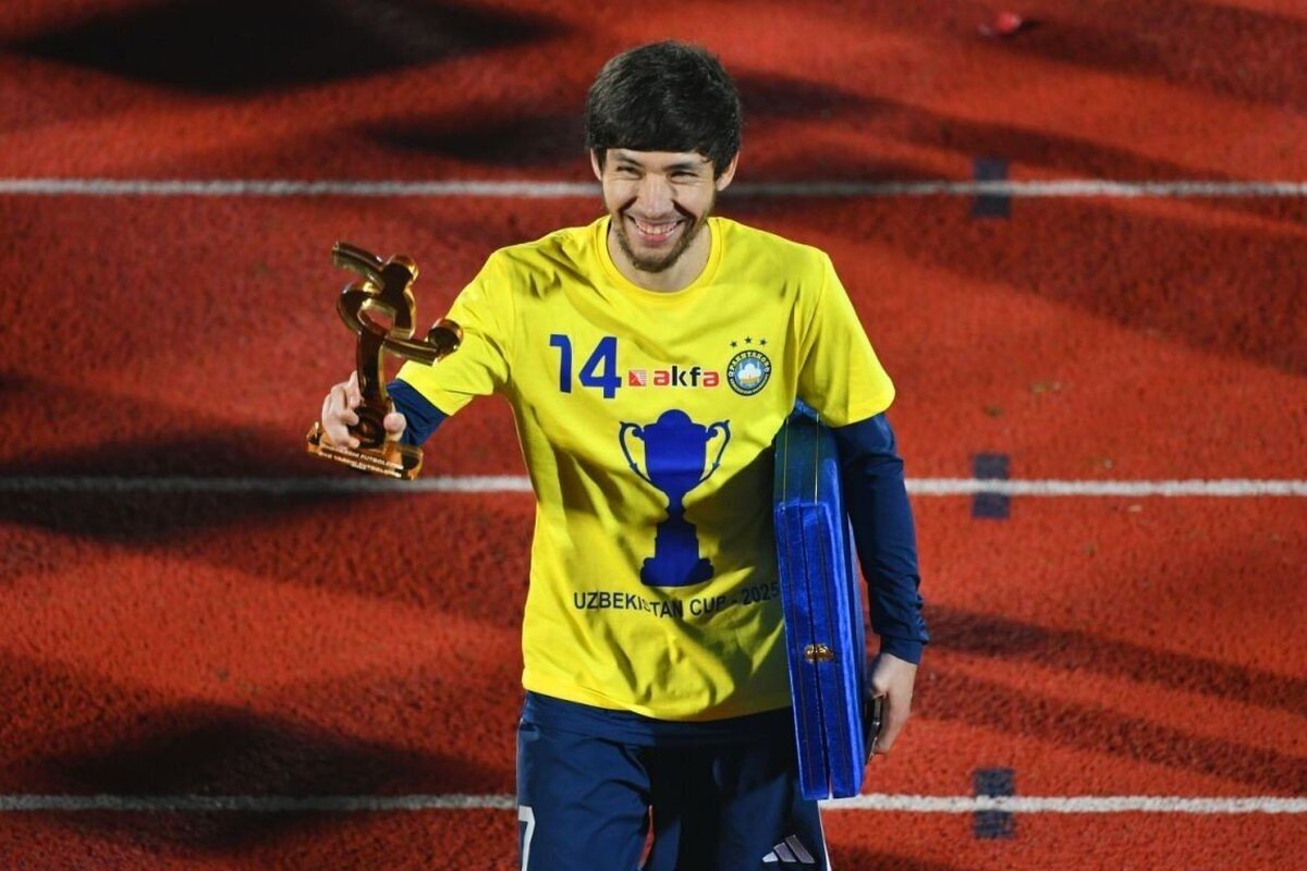 مدافع ملی‌پوش پاختاکور گزینه اصلی پرسپولیس