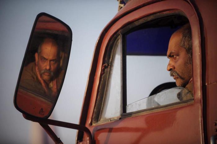 فیلم سینمایی یک کامیون غروب