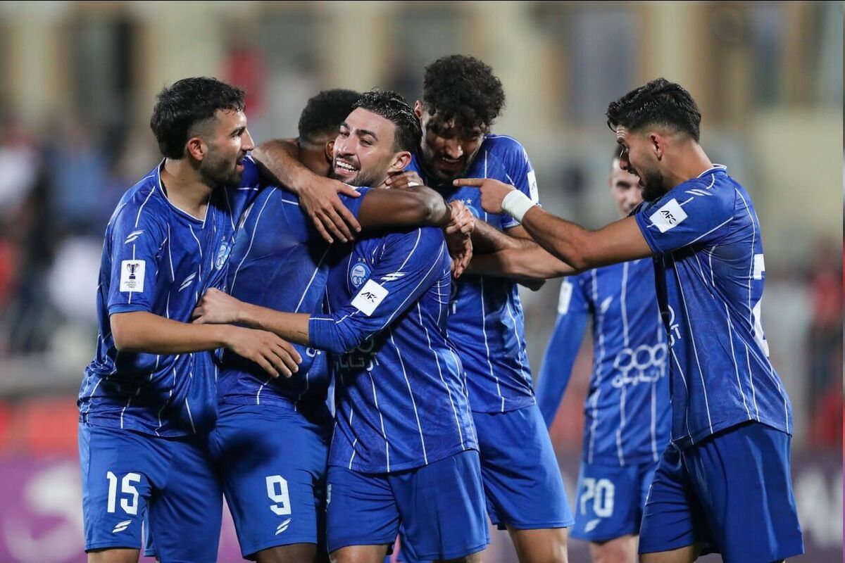 ترکیب احتمالی استقلال برابر سپاهان؛ تصمیمی حیاتی برای بقا