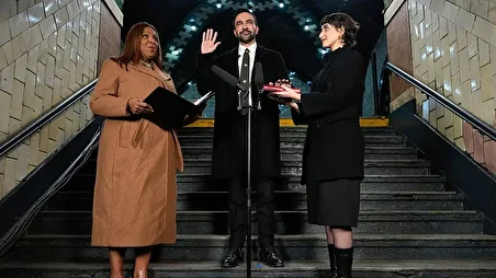 ببینید| زهران ممدانی با ادای سوگند بر قرآن کریم شهردار نیویورک شد