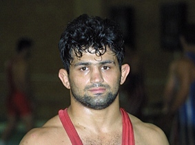 بهمن طیبی کیست؟ | همه سوابق چهره قدیمی فرنگی کار و کادر فنی تیم ملی کشتی ایران بهمن طیبی کیست