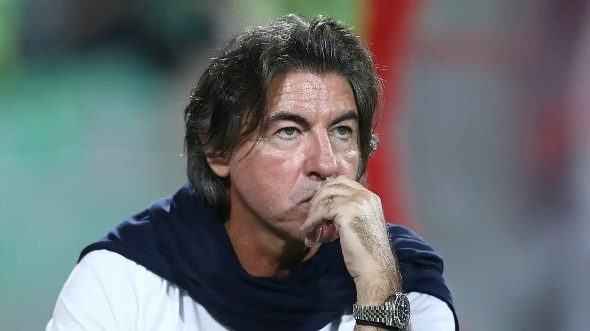 مطالبات جدی ساپینتو از مدیران استقلال؛ زمین تمرین و زمین مسابقه