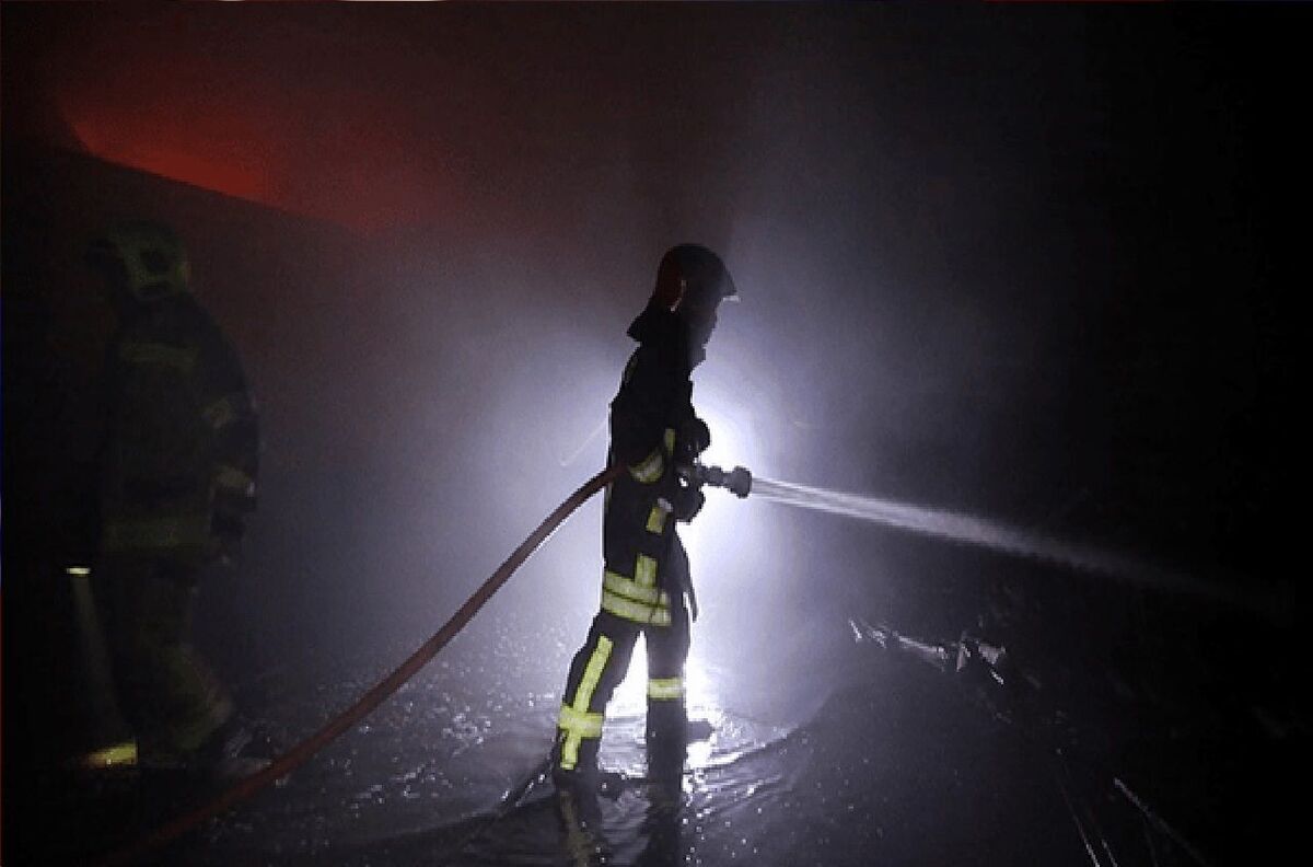 مهار آتش‌سوزی شرکت کاله / شایعه خرابکاری رد شد