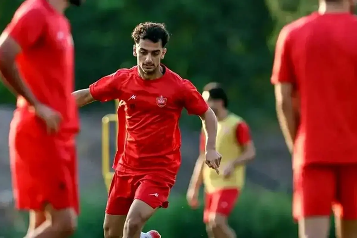 رقابت ملوان و مس برای جذب فخریان؛ جدایی قرضی از پرسپولیس قطعی شد