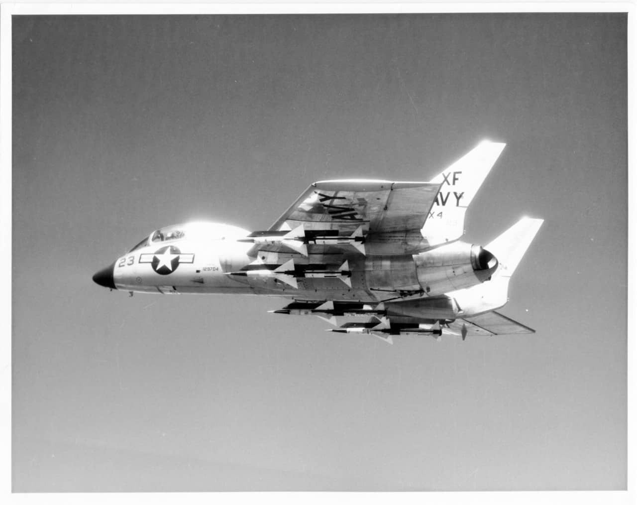 جنگنده بمب افکن ووت F۷U کاتلس جنگنده بمب افکن ووت F۷U کاتلس