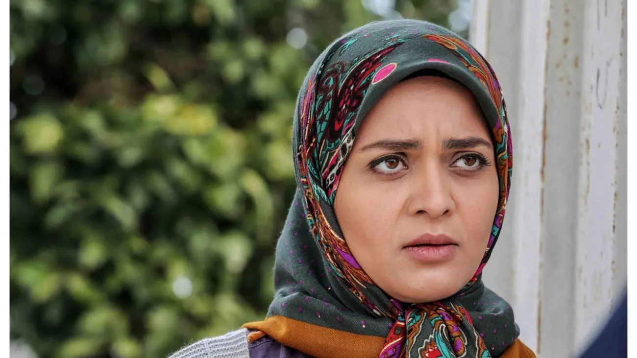 عکس| استوری خبرساز عارفه معماریان بازیگر سریال پایتخت درباره گرانی روغن