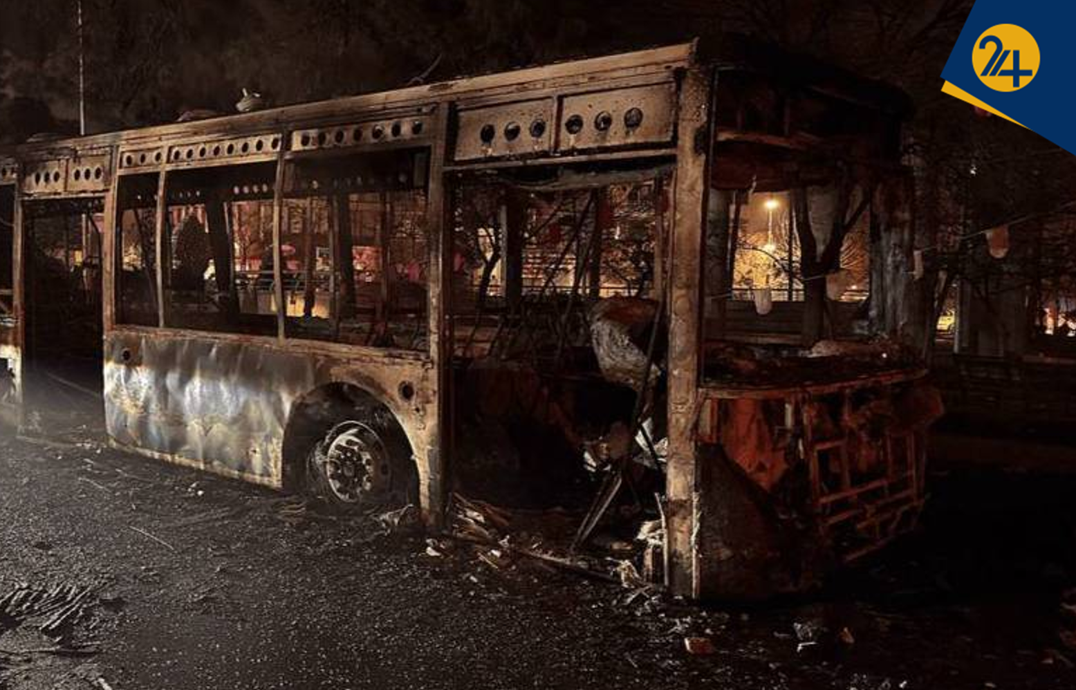 گزارش تصویری از اعتراضات ۱۸ دی ماه +عکس گزارش تصویری از اعتراضات ۱۸ دی ماه +عکس