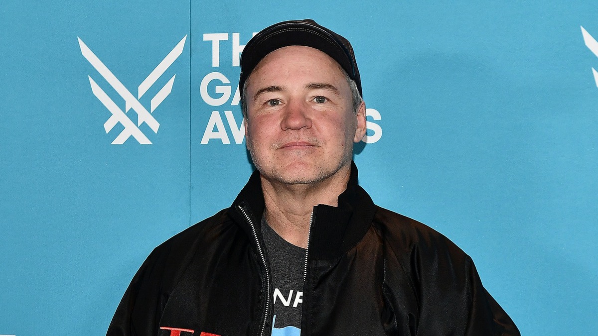 وینس زامپلا، خالق کالاف دیوتی، در تصادف رانندگی جان باخت