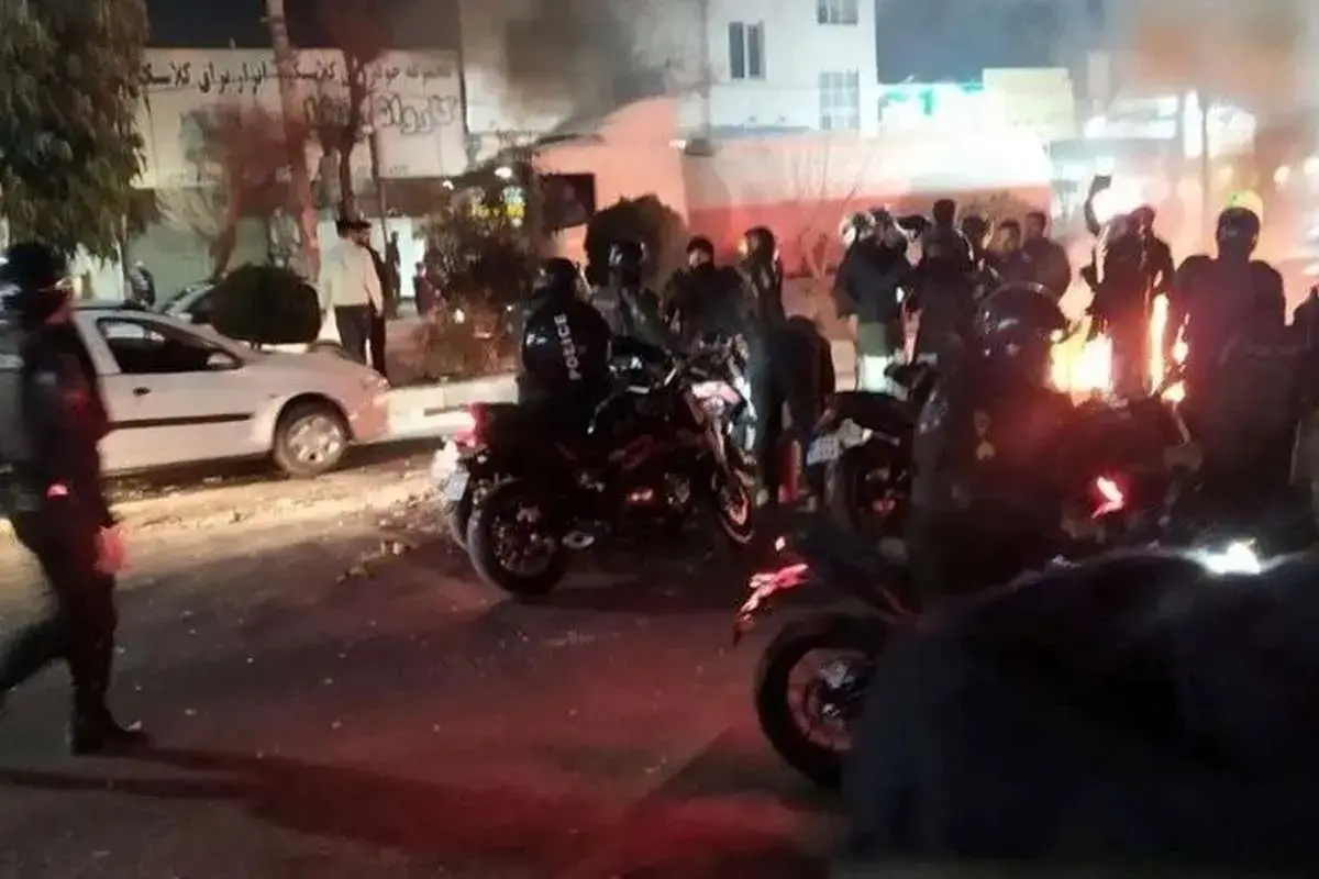 نماینده مجلس: دانش اموزان و دانشجوان بازداشتی در اعتراضات اگر تعهد دهند آزاد می‌شوند