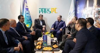 هم افزایی بانک توسعه صادرات ایران و شرکتهای پتروشیمی هم افزایی بانک توسعه صادرات ایران و شرکتهای پتروشیمی