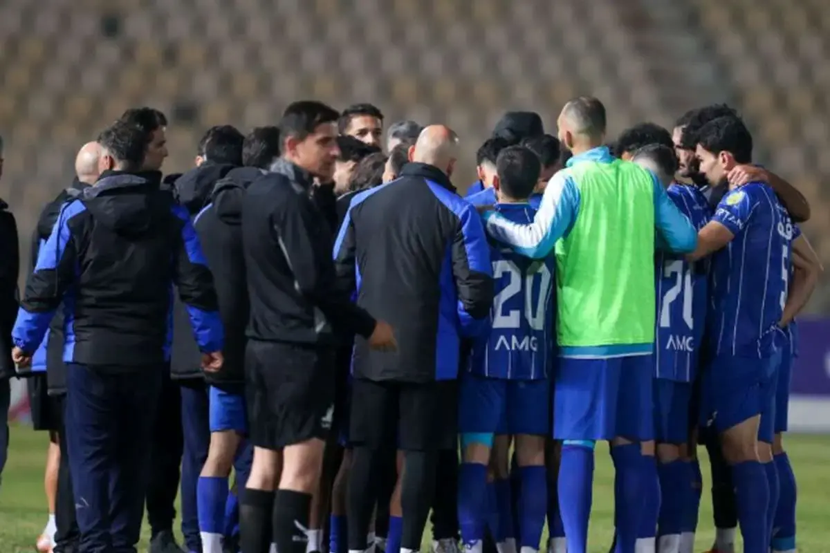 ۶ بازیکن استقلال بازی با فولاد را از دست دادند