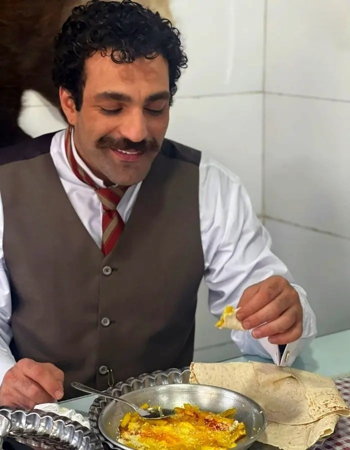 عکس| «حمید صفت» در پشت صحنه سریال بامداد خمار