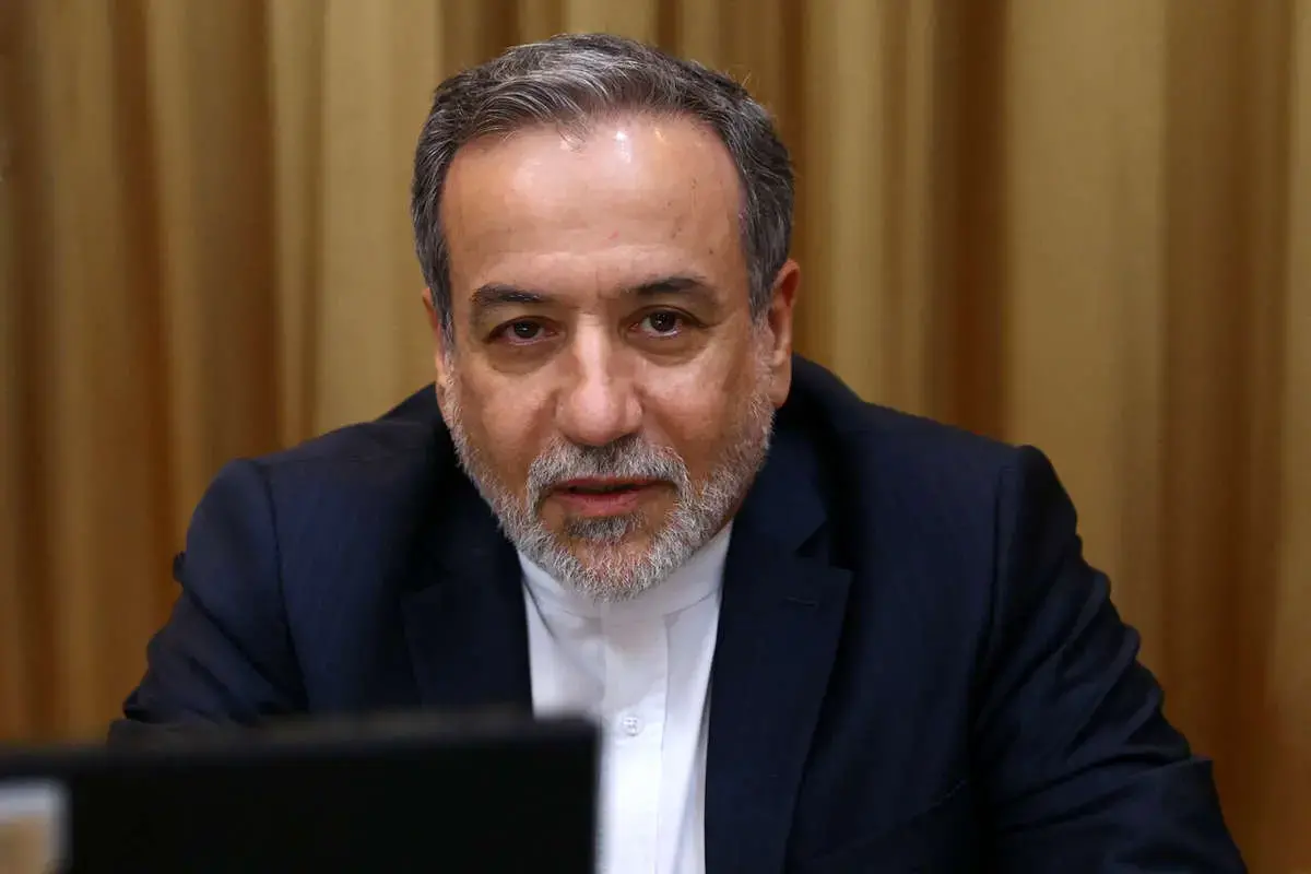 عراقچی: پیش از اعتراضات و پس از آن، تماس‌ها با ویتکاف ادامه داشته است|  ایده‌هایی مطرح و در حال بررسی است