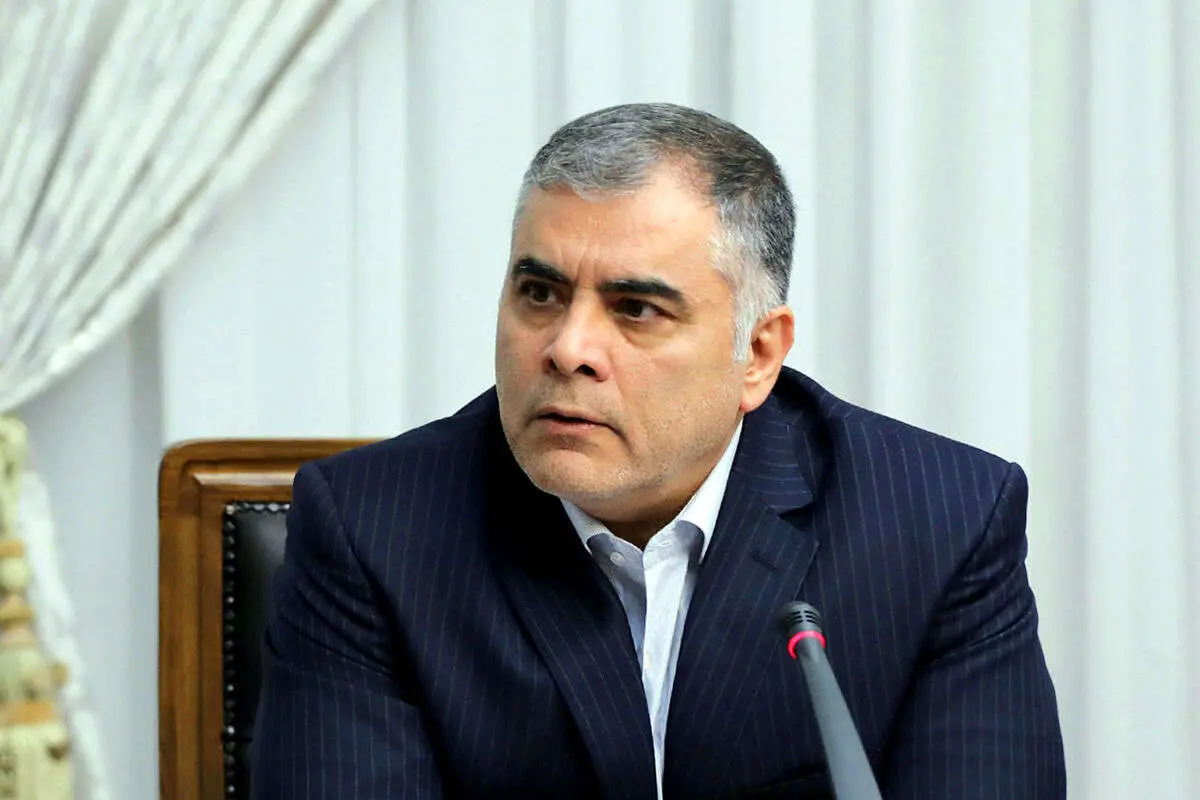 وزیر نفت: محدودیت جدی برای فروش نفت نداریم؛ تیم ما راه دور زدن محدودیتها را به خوبی میدانند وزیر نفت