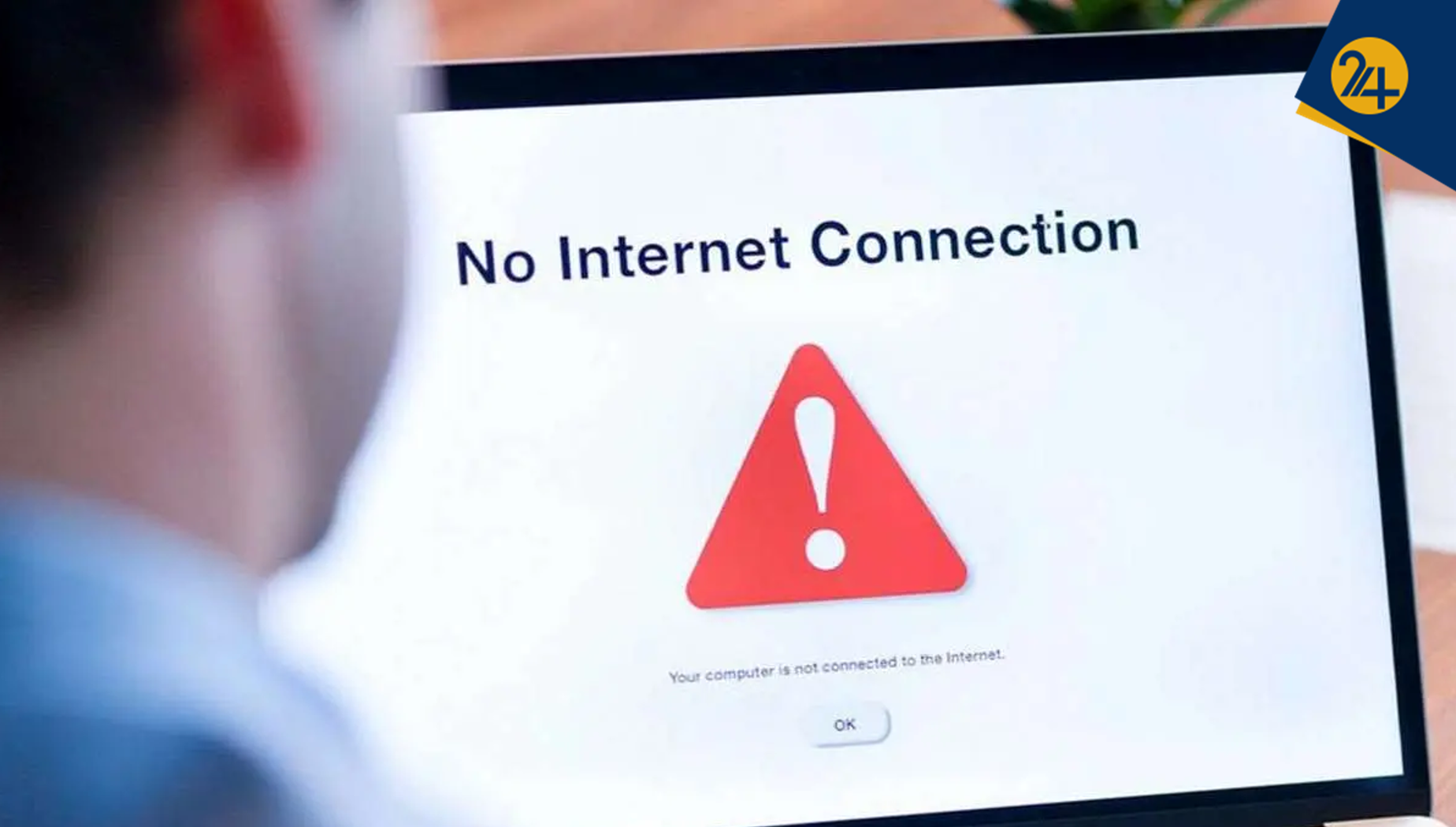 پوردهقان: تصمیم درباره رفع محدودیت اینترنت با وزیر نیست؛ شاید تا هفته آینده وصل شود | میرزایی: قطع ارتباط خانواده‎‌ها با فرزندانشان در خارج از کشور چیز مهمی نیست