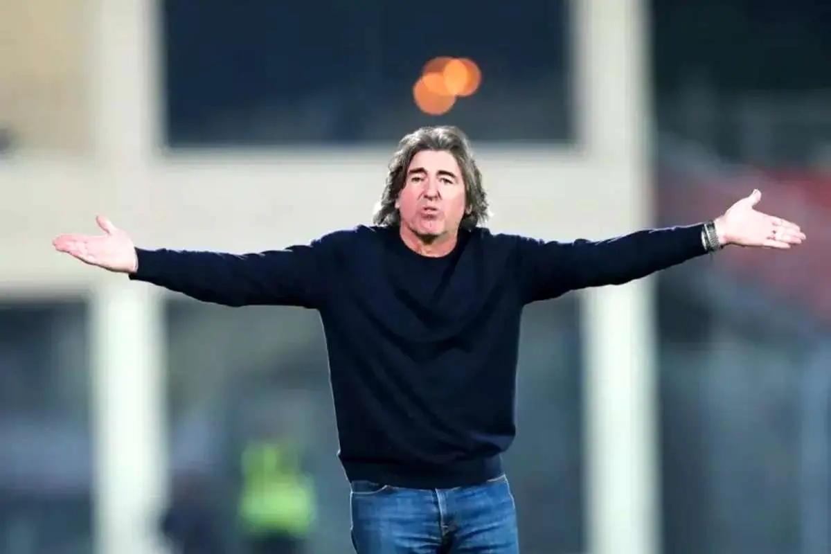 پاسخ منفی باشگاه استقلال به درخواست ساپینتو پاسخ منفی باشگاه استقلال به درخواست ساپینتو