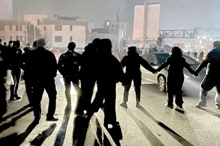 ببینید | تصاویر فارس از به آتش کشیده شدن حرم امامزاده سبزقبا در دزفول