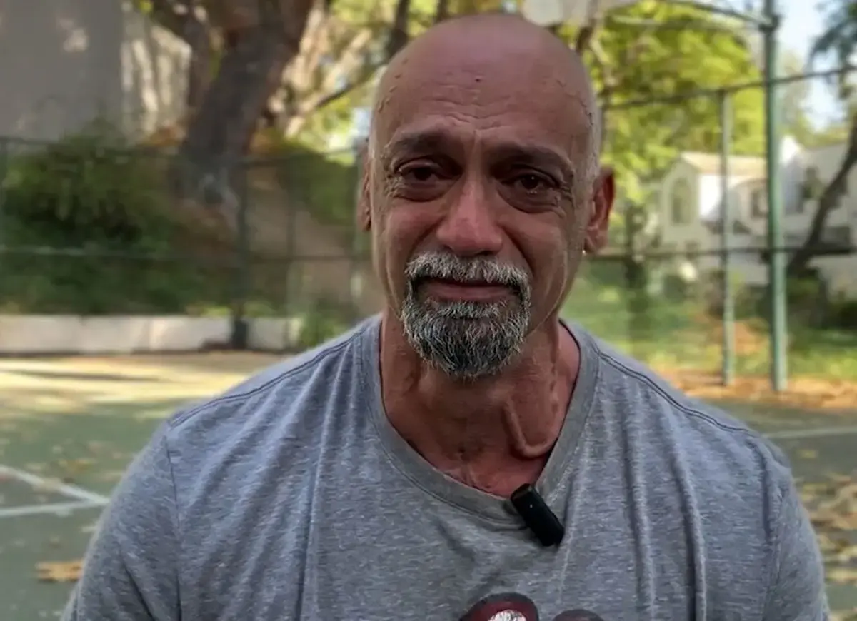 ببینید| اظهارات عجیب پسر گوگوش در مورد حوادث ایران