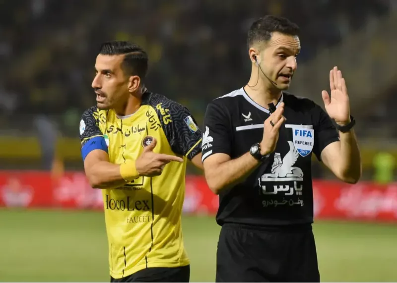 زمان بازی سپاهان و ملوان تغییر کرد