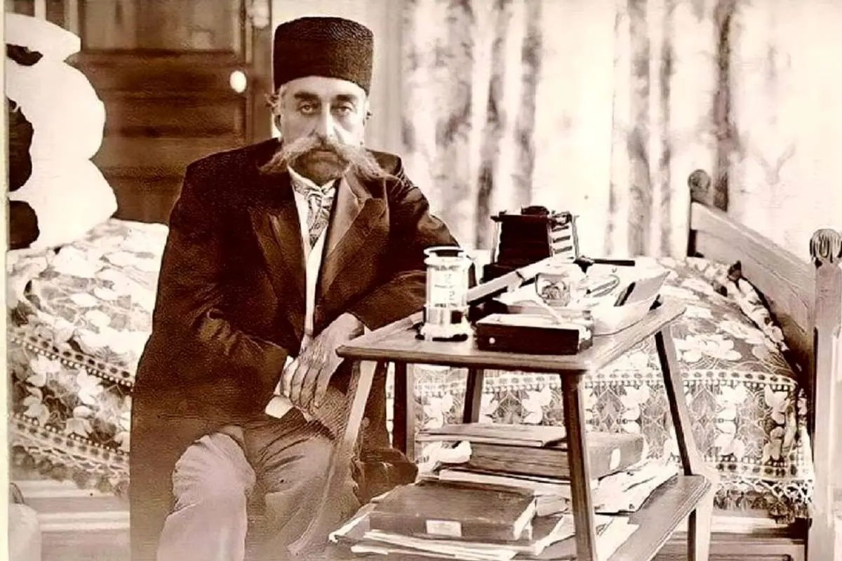 تصویری تاریخی از مظفرالدین شاه قاجار در جاده‌های شمال