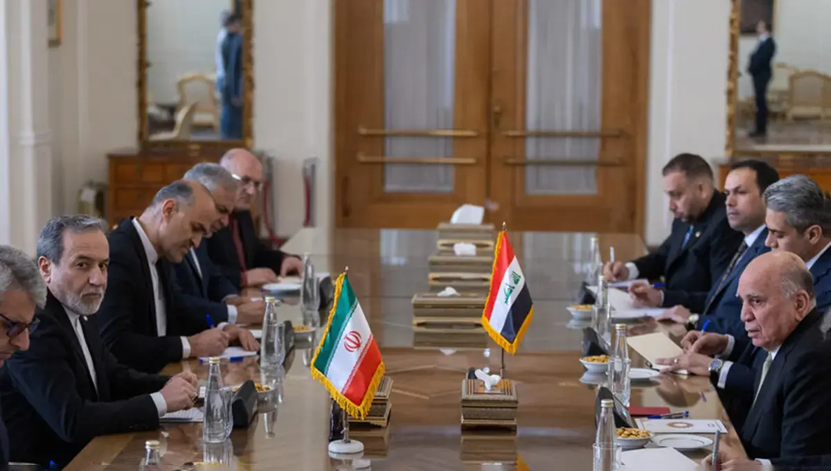 عراقچی: تهدید آمریکا برای حمله به ایران نشانه تبانی با اغتشاشگران برای ناامن‌سازی است