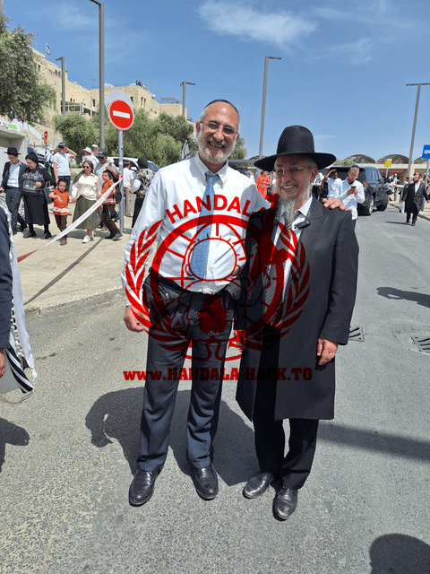 تصاویری از افسر هدایتکننده عوامل ایرانی در موساد تصاویری از افسر هدایتکننده عوامل ایرانی در موساد